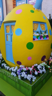 Easter House Display 2
